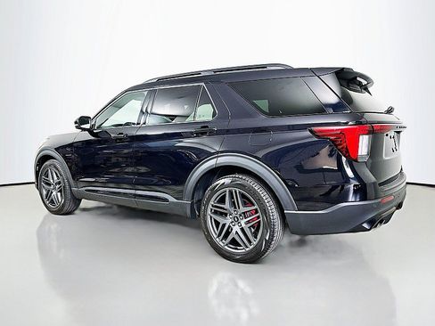 Used 2025 Ford Explorer ST w/ Sun And Sound Package AWD/4WD image 5