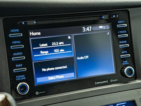 Used 2020 Toyota Sienna XLE FWD image 33