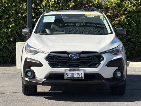 Used 2024 Subaru Crosstrek 2.0i Premium AWD/4WD image 9