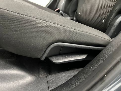 Used 2024 Kia Sportage LX image 14