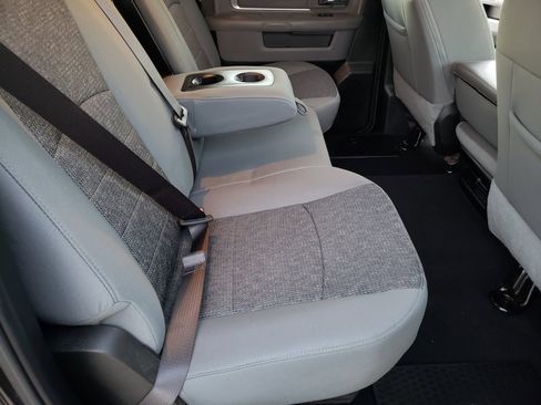 Used 2019 RAM 1500 Big Horn image 15