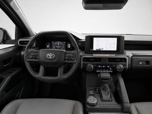Used 2025 Toyota Tacoma SR5 AWD/4WD image 35