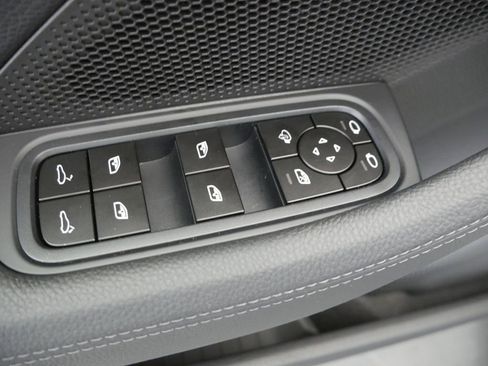 New 2026 Porsche Panamera RWD image 19