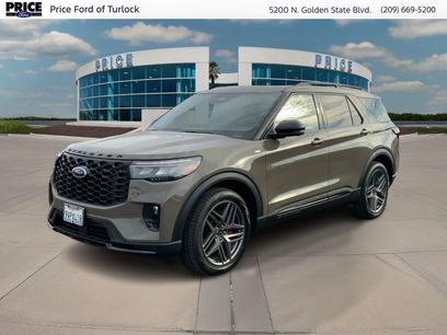 Used 2026 Ford Explorer ST-Line w/ ST-Line Street Pack