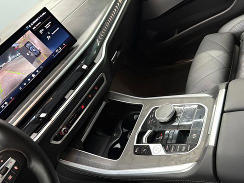 Used 2024 BMW X5 xDrive40i w/ Premium Package image 19