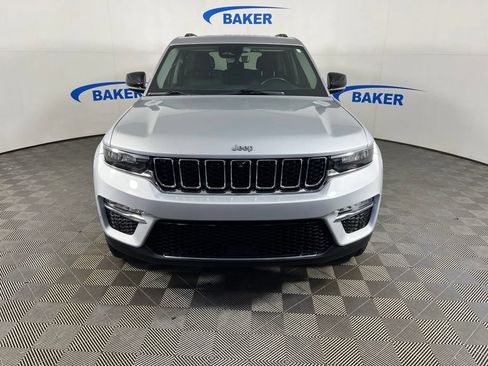 Used 2022 Jeep Grand Cherokee Limited 4xe w/ Luxury Tech Group II AWD/4WD image 9