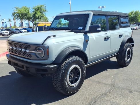 Certified 2021 Ford Bronco Badlands AWD/4WD image 8