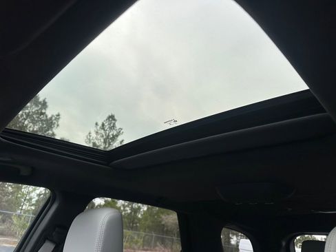 New 2026 Dodge Durango SRT Hellcat w/ Premium Group image 22