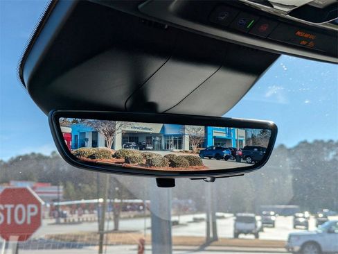 Used 2025 Cadillac Escalade Sport Platinum w/ LPO, ONYX Package image 27