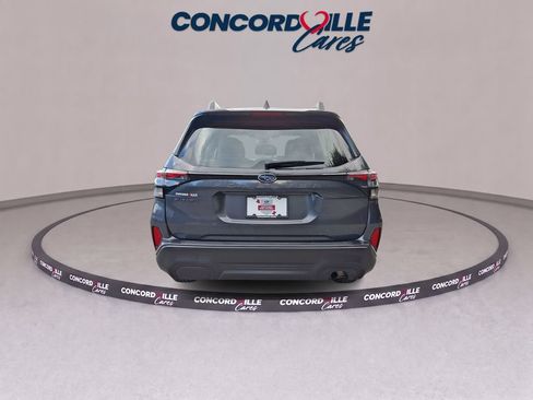 Certified 2025 Subaru Forester AWD/4WD image 6