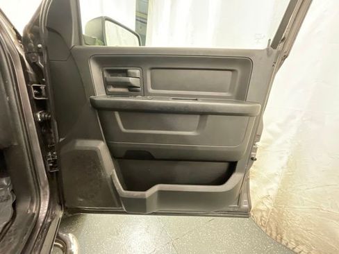 Used 2015 RAM 1500 Express AWD/4WD image 21