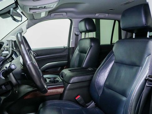 Used 2018 GMC Yukon SLE w/ SLE Value Package AWD/4WD image 13