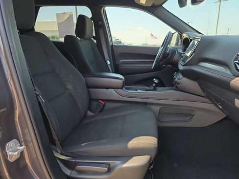 Used 2025 Dodge Durango GT AWD/4WD image 16