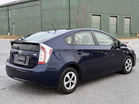 Used 2013 Toyota Prius Two image 8