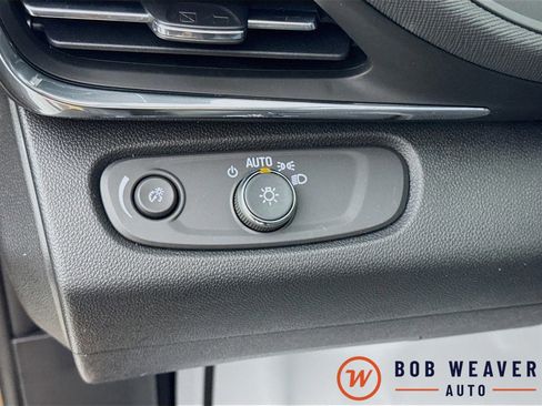 Used 2025 Buick Envista Preferred w/ Convenience I Package image 10