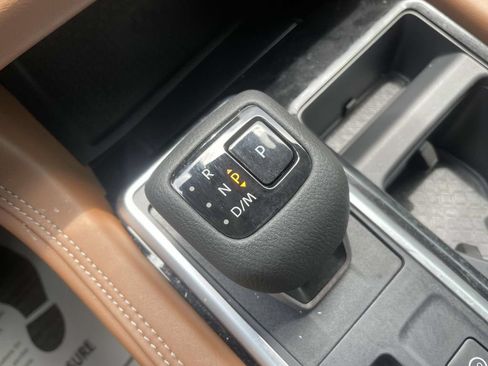 Used 2025 Nissan Pathfinder Platinum w/ Cargo Package AWD/4WD image 37
