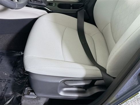 Certified 2024 Toyota Corolla Cross LE image 23