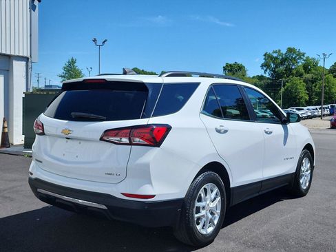Used 2022 Chevrolet Equinox LT AWD/4WD image 5