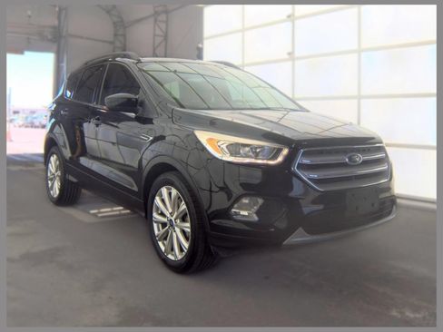 Used 2019 Ford Escape SEL FWD image 1