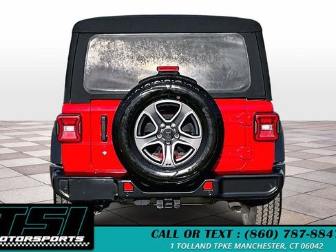 Used 2019 Jeep Wrangler Sport image 4