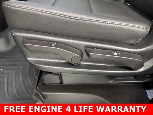 Used 2021 Chevrolet Tahoe LT image 21