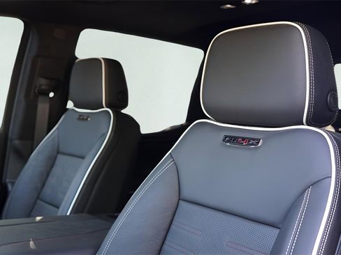 New 2026 GMC Sierra 1500 AT4X image 8