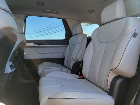 Used 2025 Hyundai Palisade SEL image 14