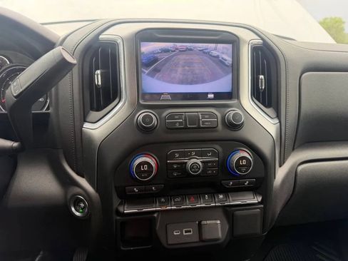 Used 2019 Chevrolet Silverado 1500 LT w/ All-Star Edition AWD/4WD image 19