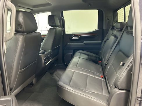 Used 2023 GMC Sierra 1500 Denali AWD/4WD image 29