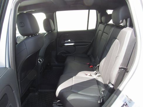 New 2025 Mercedes-Benz GLB 250 GLB 250 image 16