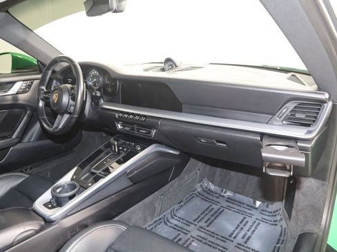 Used 2021 Porsche 911 Carrera RWD image 58