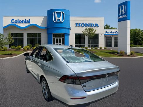 Used 2024 Honda Accord EX image 4