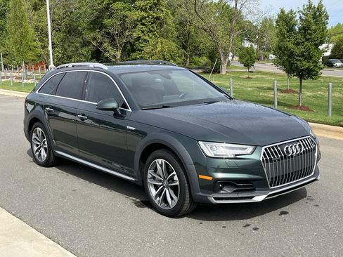 Used 2018 Audi A4 2.0T allroad Prestige w/ Prestige Package image 2