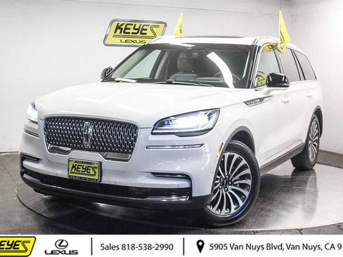 Used 2023 Lincoln Aviator Reserve w/ Equipment Group 201A image 1