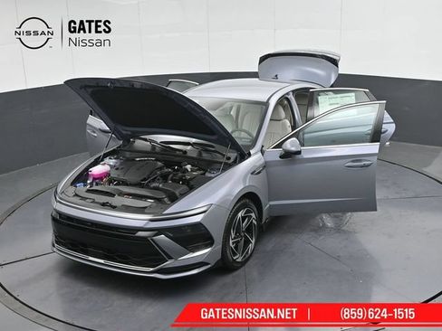 Used 2026 Hyundai Sonata SEL FWD image 48