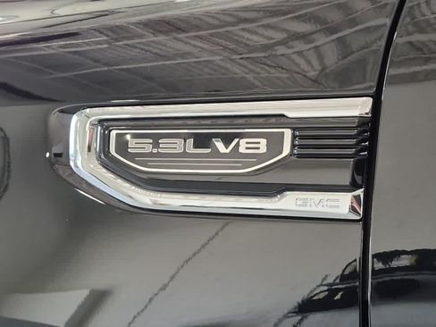 Used 2025 GMC Sierra 1500 SLT AWD/4WD image 23