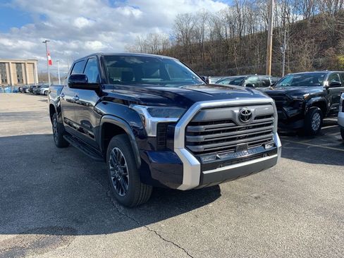 New 2026 Toyota Tundra Limited image 2