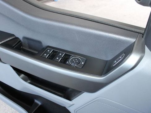 Used 2025 Ford F450 XLT image 25