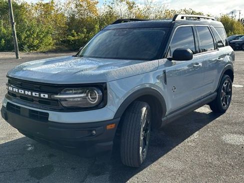 Used 2022 Ford Bronco Sport Outer Banks w/ Tech Package image 7