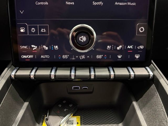 Used 2026 GMC Terrain Denali w/ LPO, Floor Liner Package AWD/4WD image 18