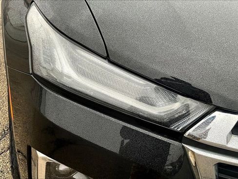 Certified 2023 Chevrolet Traverse LT w/ LPO, Floor Liner Package image 32