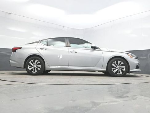 Used 2021 Nissan Altima 2.5 S FWD image 40