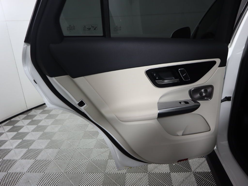 Certified 2026 Mercedes-Benz GLC 300 image 28