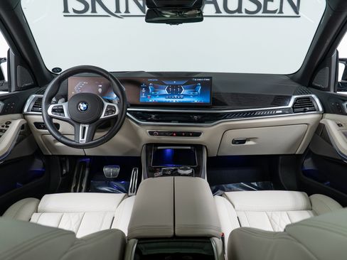 Certified 2025 BMW X5 M60i image 15