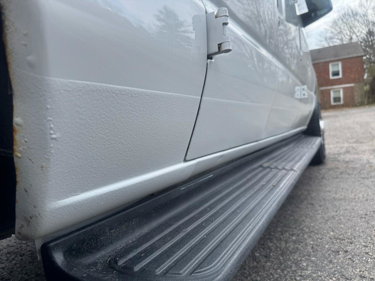 Used 2013 Ford E-350 and Econoline 350 XLT RWD image 15