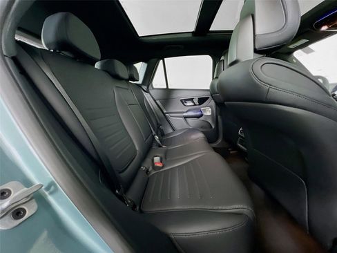 Certified 2025 Mercedes-Benz GLC 300 4MATIC image 23