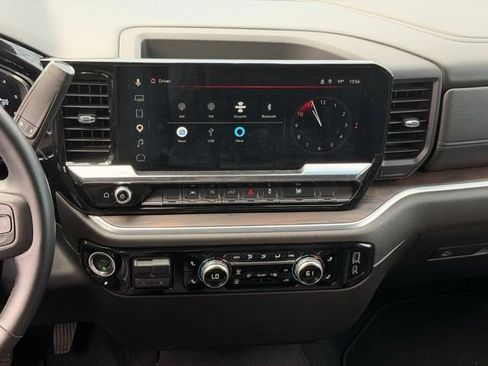 Used 2025 GMC Sierra 1500 SLT AWD/4WD image 16