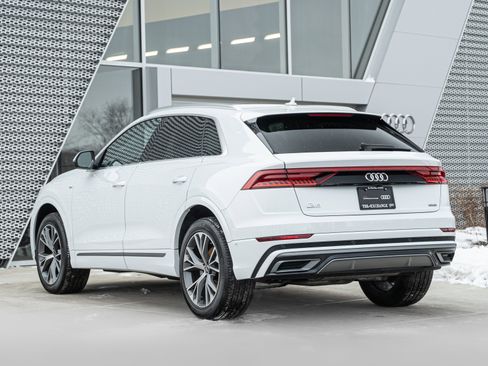 Certified 2022 Audi Q8 Premium Plus w/ Premium Plus Package image 5