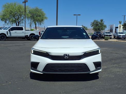 Used 2023 Honda Civic Sport image 2