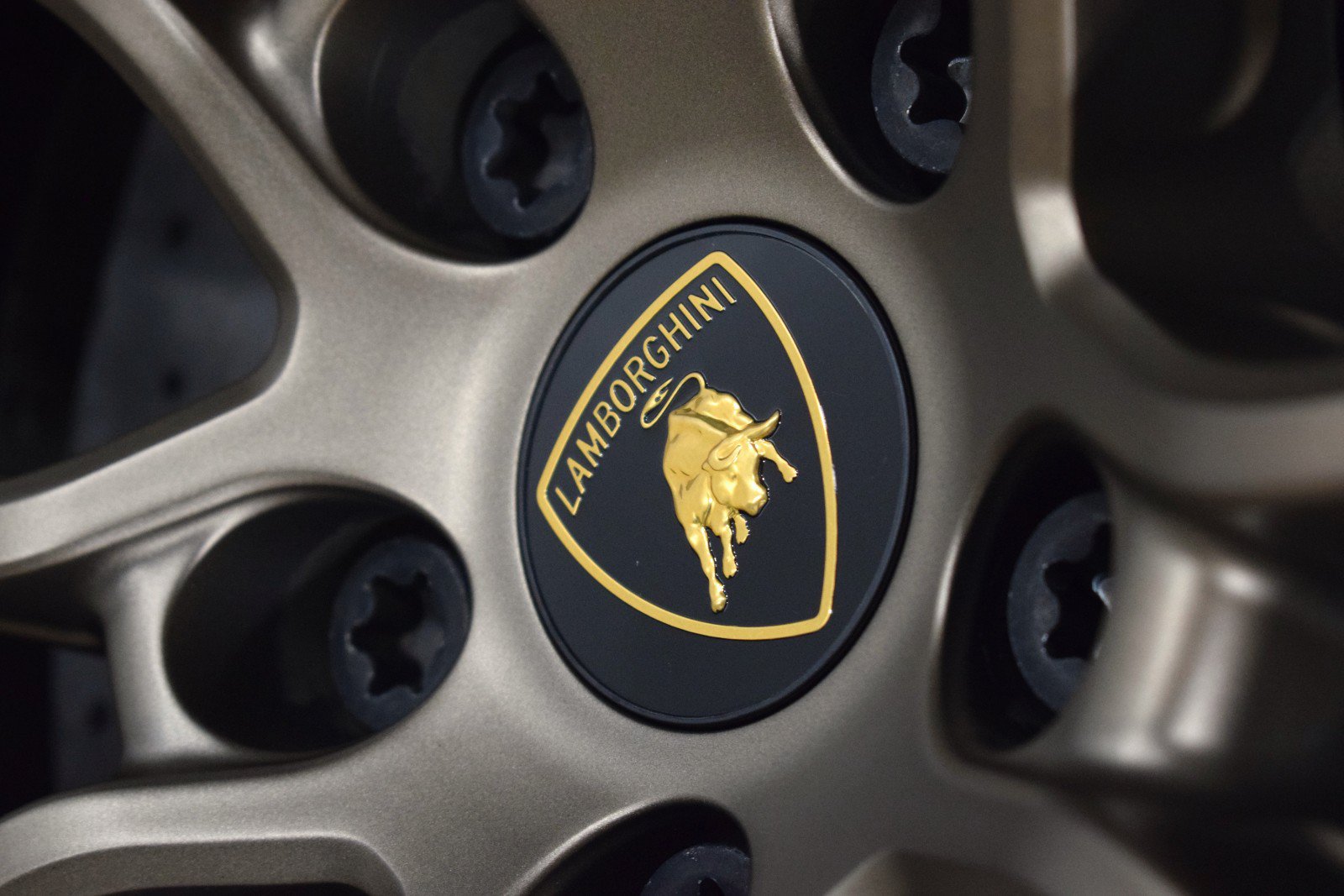 Used 2023 Lamborghini Huracan Tecnica RWD image 14